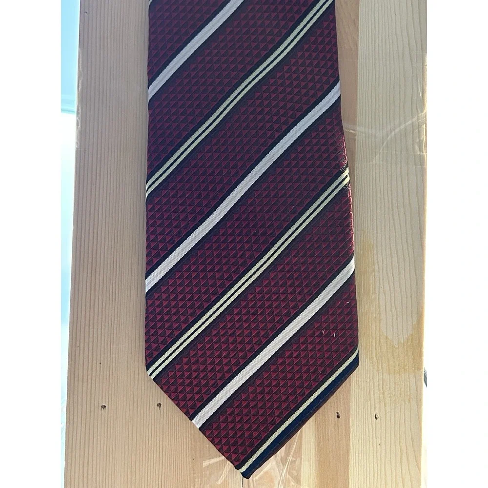 Men Gucci, Regimental Bordeaux Fantasia Horse Bit Tie 148x14cm